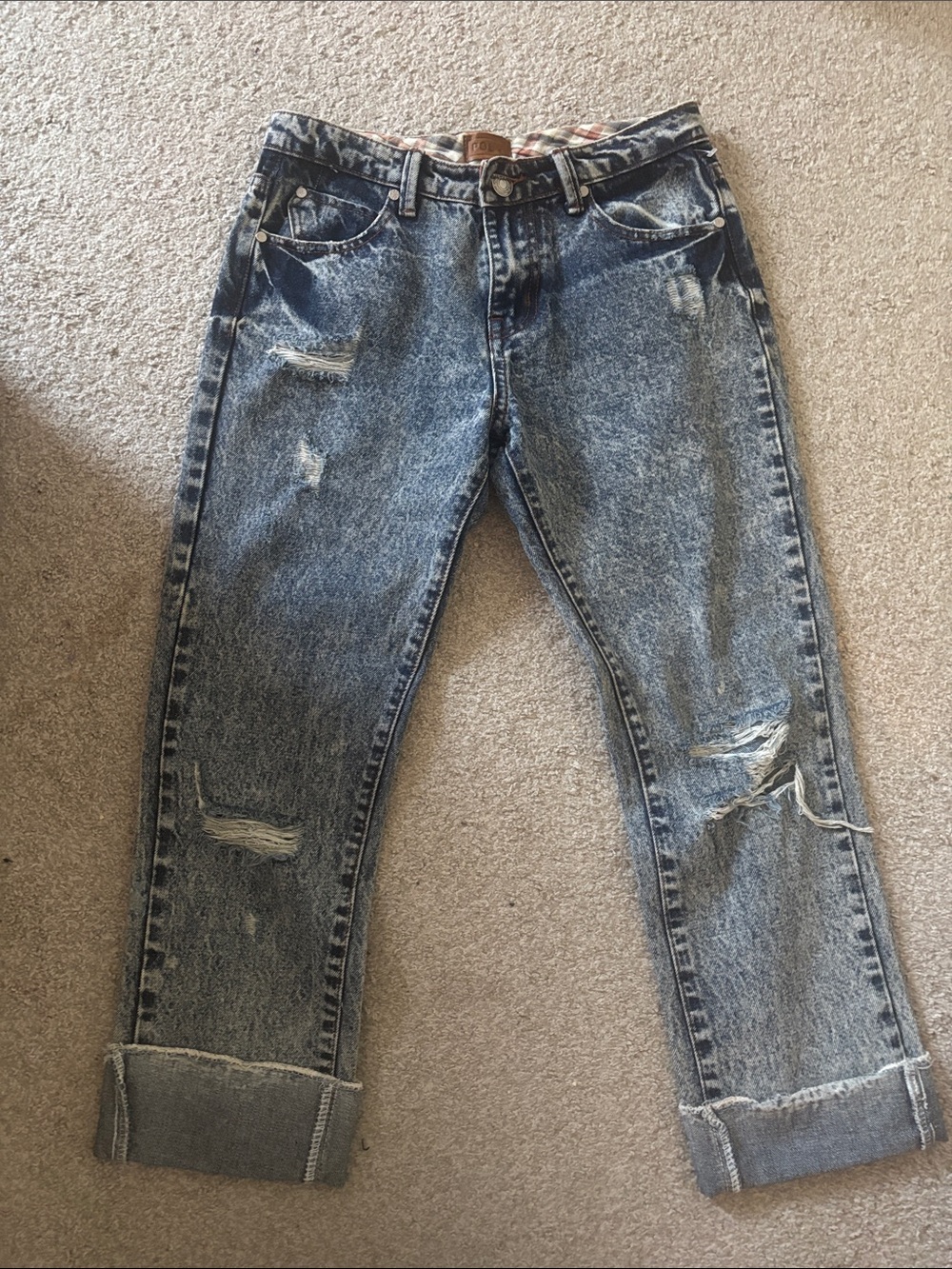 POL Hear Me Out Distressed Acid-Wash Jeans Small